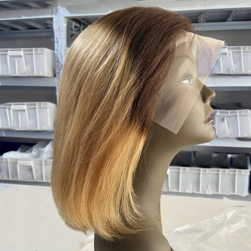 13X4 Lace Front Short Bob Wig Straight Ombre Blonde T4/30# T4/27# Middle Part Lace Wigs With Natural Hairline 180% Density MI1611174